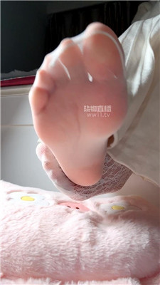 【乔乔在这里】净化心灵纯净公猪    260204-18BP