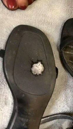 冷玥S第一视角黑丝调教家奴（黑丝 口水 踩踏）